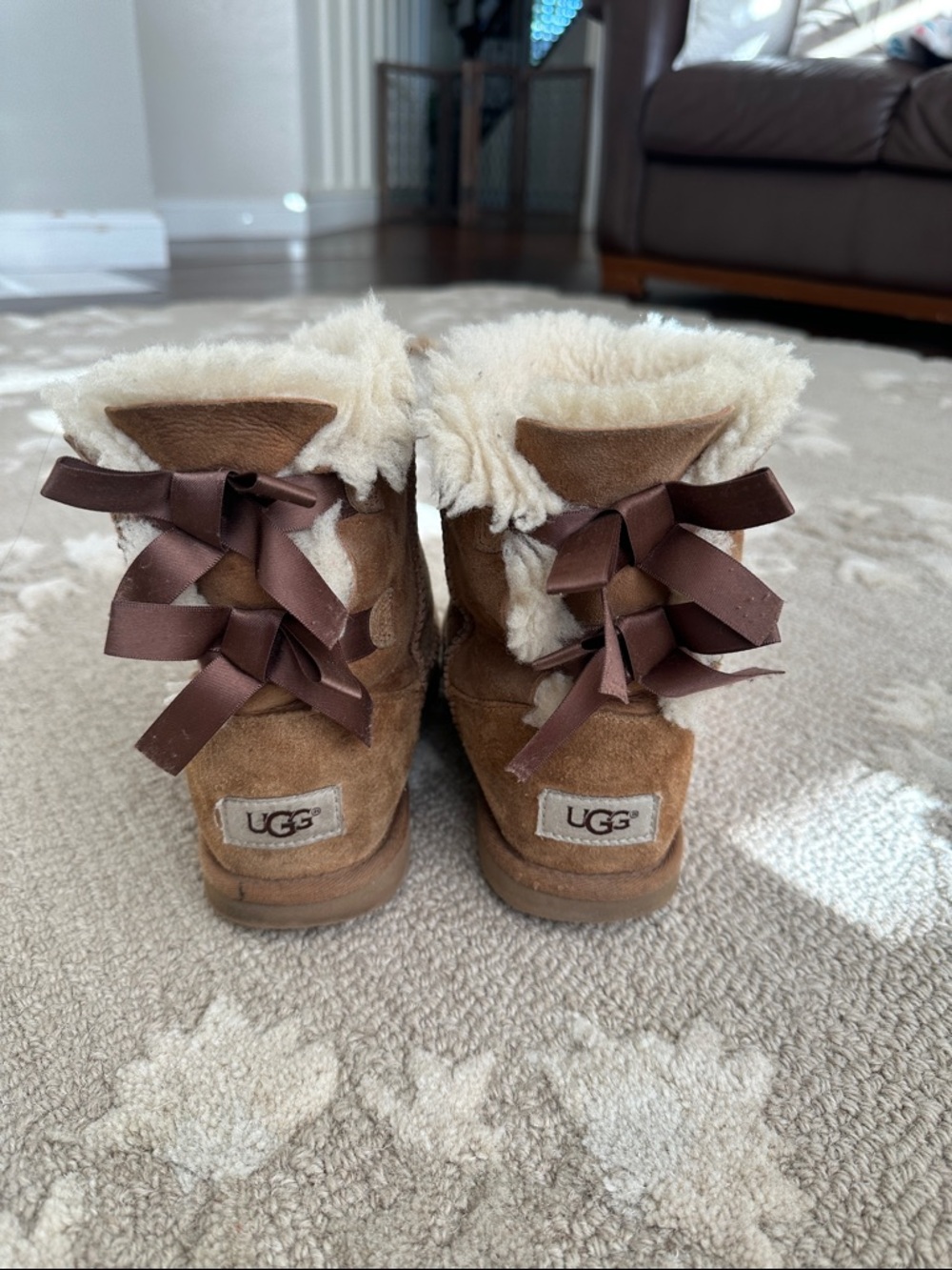 UGG Chestnut Suede Shearling Bow Back Booties - Picture 2 of 10